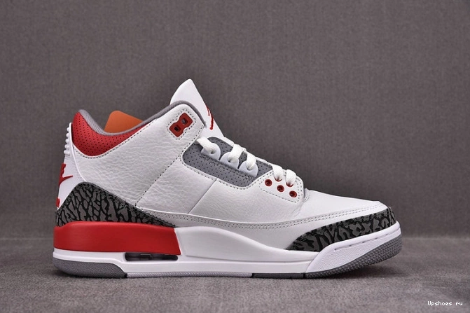 Jordan (2022) 3 Retro Red Fire DN3707-160 0912